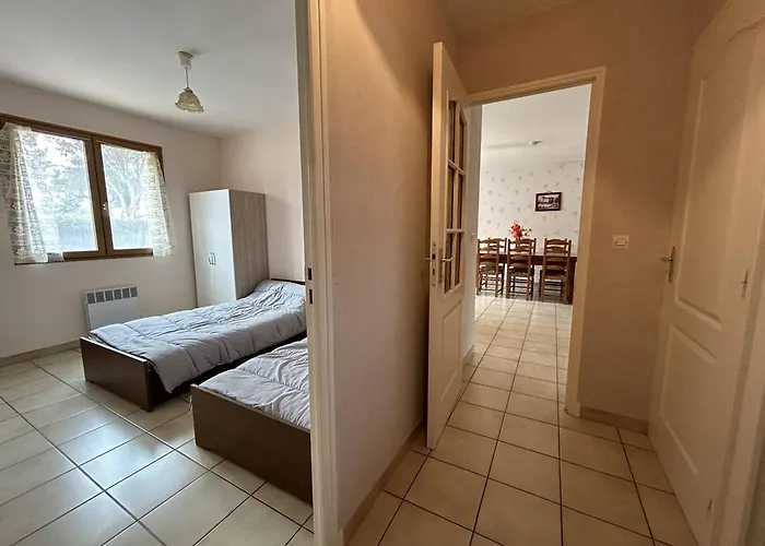 Charmante 4 Pers Avec Jardin, Garage, Tv Et Cuisine Equipee - Village - Fr-1-388-174 *
